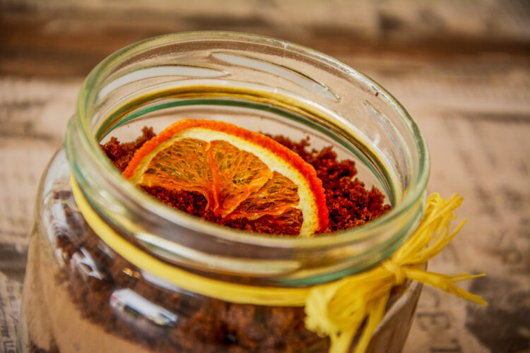 Crafting Flavorful Elixirs: The Art of Infusing Cocktails with Spices 51 close up drink jar table